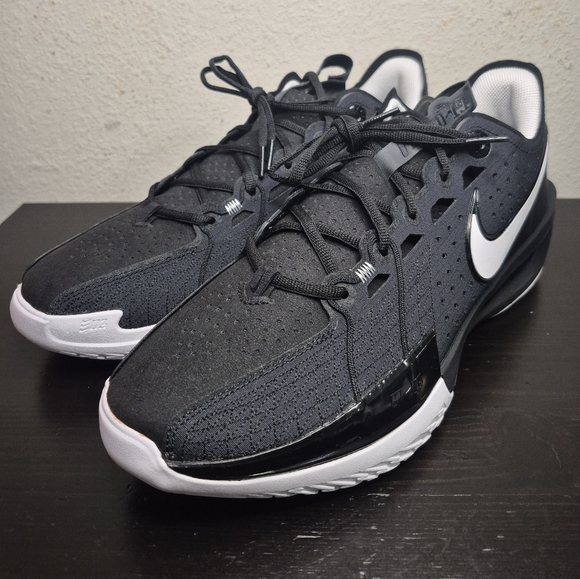 Nike Zoomx GT Cut 3 TB Black / Black / White Mens Size 13.5 HJ7022-001 New
